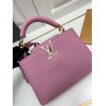 2025年4月29日入荷新作 中 Louis VuittonM24698Capucines BB Taurillon牛革 26.5 x17.5 x9CM /XX工場