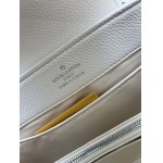 2025年4月29日入荷新作Louis VuittonM24664 Capucines East West 33x19x9CM /XX工場