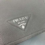 2025年4月29日入荷新作 PRADA 新作 1BD31423x 18x 9cm/XX工場