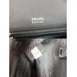 2025年4月29日入荷新作 PRADA 新作 1BD31423x 18x 9cm/XX工場