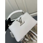 2025年4月29日入荷新作 Louis Vuitton M24671 Capucines East West 22 x 12 x 8CM /XX工場