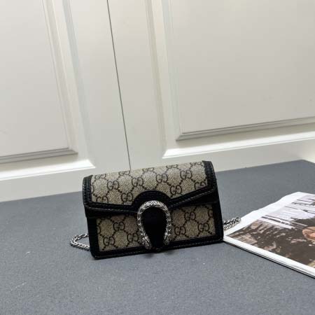2025年4月29日入荷新作 Gucci476432 サイズ...