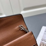 2025年4月29日入荷新作 Gucci476432 サイズ ：16.5x10x4.5cm/XX工場