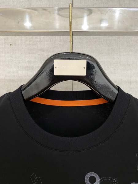 2025年5月4日入荷高品質春夏新作HERMES半袖Tシャツ yuemi工場