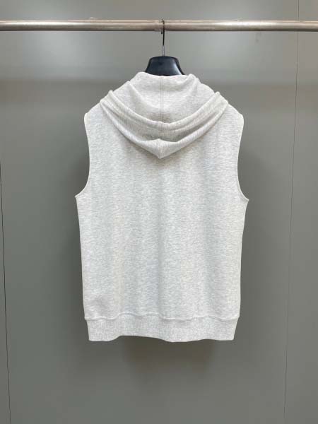 2025年5月7日入荷新作Brunello Cucinelliフード付きジップアップベスト 原版復刻限定品が人気で高級/fuke工場