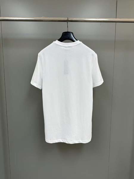 2025年5月8日入荷新作VERSACE半袖 Tシャツ 原版復刻限定品が人気で高級/fuke工場