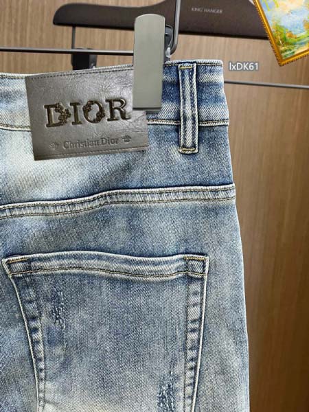 2025年5月9日入荷新作DIORデニム半ズボン安価で人気の/JIA工場