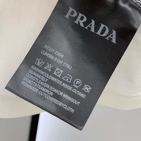 2025年5月14日入荷新作PRADA半袖ポロシャツ 超厳選★高級品/誕生日プレゼント/OM工場