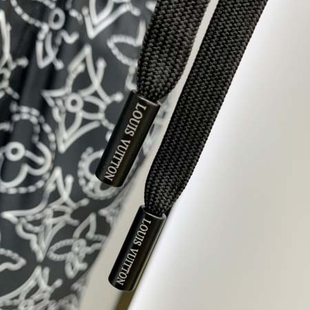 2025年5月14日入荷新作Louis Vuitton半袖上下セット 超厳選★高級品/誕生日プレゼント/OM工場