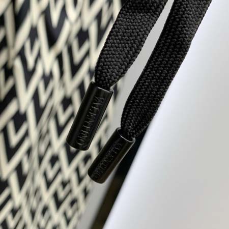 2025年5月14日入荷新作Valentino半袖上下セット 超厳選★高級品/誕生日プレゼント/OM工場