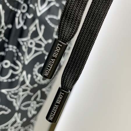 2025年5月14日入荷新作Louis Vuitton半袖上下セット 超厳選★高級品/誕生日プレゼント/OM工場