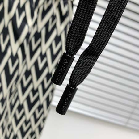 2025年5月14日入荷新作Valentino半袖上下セット 超厳選★高級品/誕生日プレゼント/OM工場