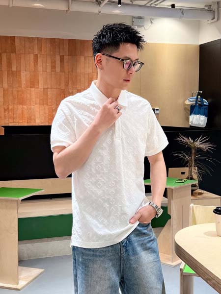 2025年5月14日入荷新作Louis Vuitton半袖ポロシャツ 超厳選★高級品/誕生日プレゼント/OM工場