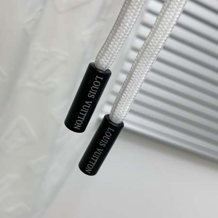 2025年5月14日入荷新作Louis Vuitton半袖上下セット 超厳選★高級品/誕生日プレゼント/OM工場