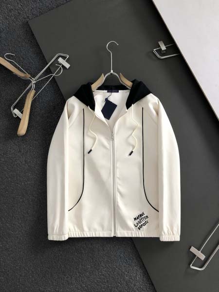 2025年5月14日入荷新作Louis Vuitton上下セット 超厳選★高級品/誕生日プレゼント/OM工場