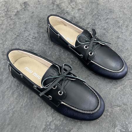 2025年5月15日入荷新品MiuMiu原版復刻 高級ブランド靴女性用35-41   本革製ギフト/誕生日/CT工場