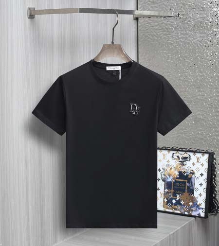 2025年5月16日入荷新作Dior半袖 Tシャツ高品質/人気/誕生日プレゼント/bst工場
