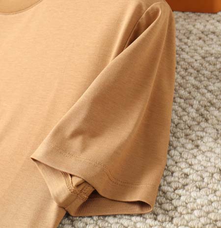 2025年5月16日入荷新作BALMAIN半袖 Tシャツ高品質/人気/誕生日プレゼント/bst工場