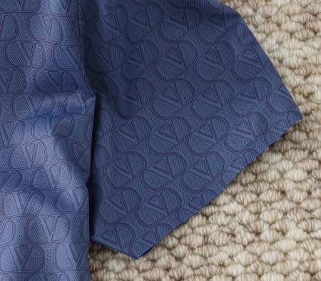 2025年5月16日入荷新作VALENTINO半袖 Tシャツ高品質/人気/誕生日プレゼント/bst工場