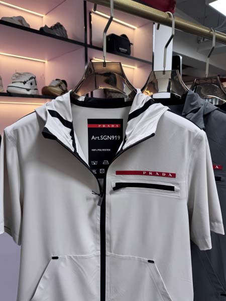 2025年5月20日入荷新作PRADA半袖の上着とベスト 原版复刻高級品香港の会社超厳選★入手困難/誕生日プレゼント/yinx工場48-56