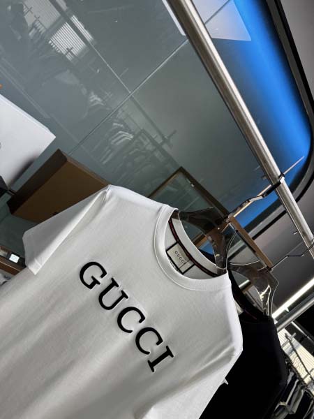 2025年5月20日入荷新作Gucci半袖Tシャツ 原版复刻高級品香港の会社超厳選★入手困難/誕生日プレゼント/yinx工場S-XXL