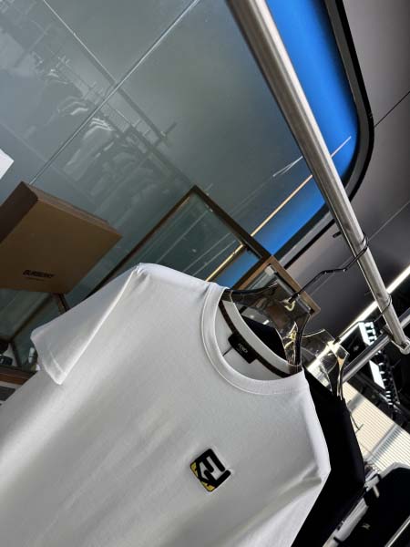 2025年5月20日入荷新作Fendi半袖Tシャツ 原版复刻高級品香港の会社超厳選★入手困難/誕生日プレゼント/yinx工場S-XXL