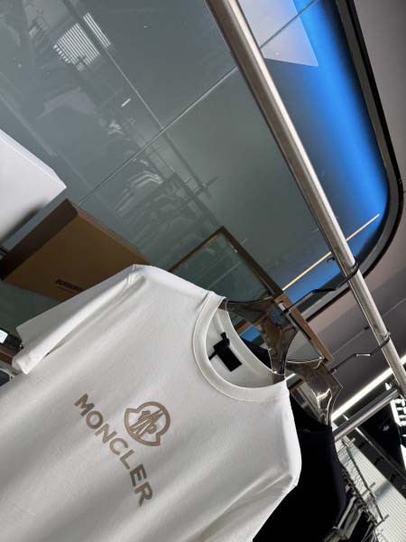 2025年5月20日入荷新作MONCLER半袖Tシャツ 原版复刻高級品香港の会社超厳選★入手困難/誕生日プレゼント/yinx工場48-56