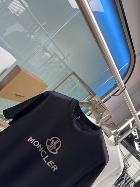 2025年5月20日入荷新作MONCLER半袖Tシャツ 原版复刻高級品香港の会社超厳選★入手困難/誕生日プレゼント/yinx工場48-56