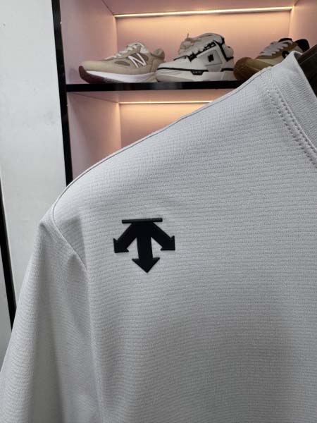 2025年5月20日入荷新作DESCENTE半袖Tシャツ 原版复刻高級品香港の会社超厳選★入手困難/誕生日プレゼント/yinx工場L-5XL