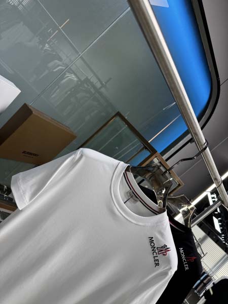 2025年5月20日入荷新作Moncler半袖Tシャツ 原版复刻高級品香港の会社超厳選★入手困難/誕生日プレゼント/yinx工場M-XXXL
