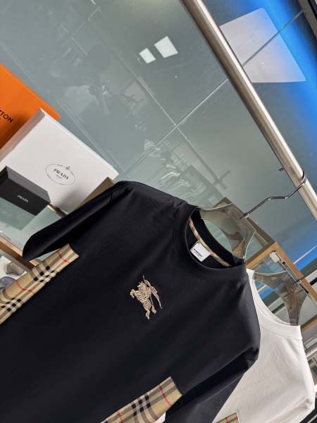 2025年5月21日入荷新作Burberry半袖Tシャツ 原版复刻高級品香港の会社超厳選★入手困難/誕生日プレゼント/yinx工場