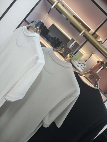 2025年5月21日入荷新作Brunello Cucinelli半袖Tシャツ 原版复刻高級品香港の会社超厳選★入手困難/誕生日プレゼント/yinx工場