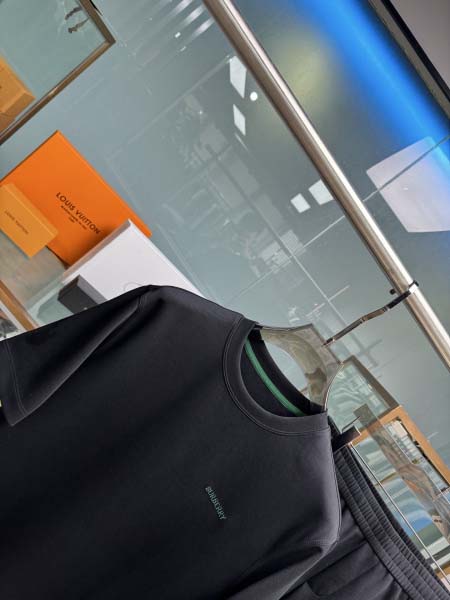 2025年5月22日入荷新作Burberry春夏上下セット 原版复刻高級品香港の会社超厳選★入手困難/誕生日プレゼント/yinx工場