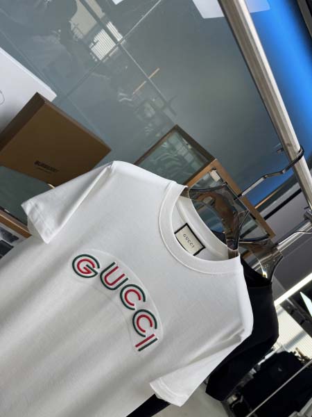 2025年5月22日入荷新作GUCCI半袖Tシャツ 原版复刻高級品香港の会社超厳選★入手困難/誕生日プレゼント/yinx工場