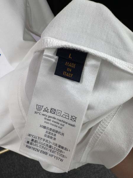 2025年5月22日入荷新作Louis Vuitton半袖Tシャツ 原版复刻高級品香港の会社超厳選★入手困難/誕生日プレゼント/yinx工場