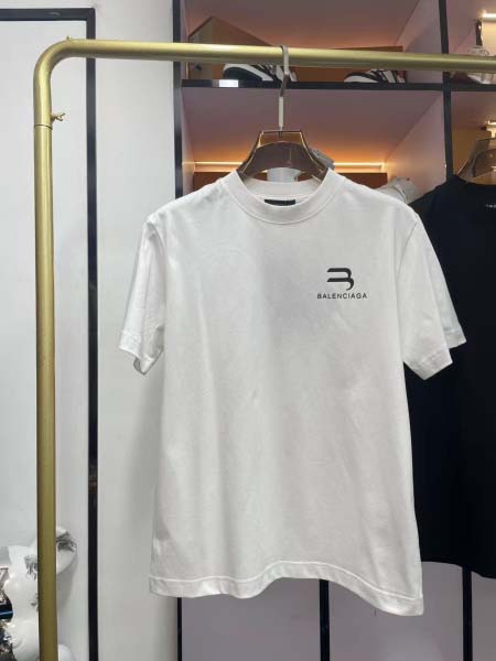 2025年5月22日入荷新作Burberry半袖Tシャツ 原版复刻高級品香港の会社超厳選★入手困難/誕生日プレゼント/yinx工場