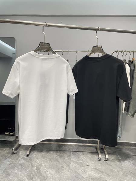 2025年5月22日入荷新作ARCTERYX半袖Tシャツ 原版复刻高級品香港の会社超厳選★入手困難/誕生日プレゼント/yinx工場