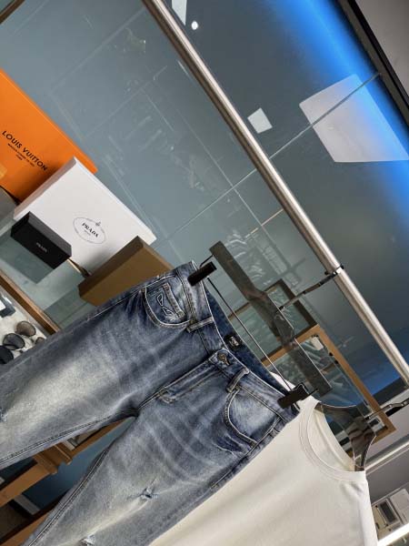 2025年5月22日入荷新作Fendi春夏 ジーパン 原版复刻高級品香港の会社超厳選★入手困難/誕生日プレゼント/yinx工場