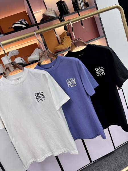 2025年5月22日入荷新作Loewe半袖Tシャツ 原版复刻高級品香港の会社超厳選★入手困難/誕生日プレゼント/yinx工場