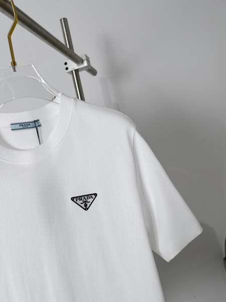 2025年5月22日入荷新作Prada半袖Tシャツ高品質/誕生日プレゼント/人気贈り物/OH工場