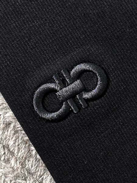 2025年5月22日入荷新作Ferragamo半袖Tシャツ高品質/誕生日プレゼント/人気贈り物/OH工場