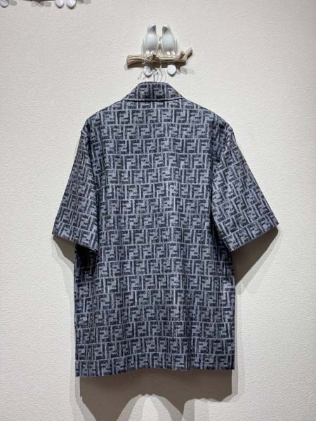 2025年5月23日入荷新作Fendi半袖 tシャツ男女兼用高品質★誕生日プレゼント/結婚祝い/内祝い/贈り物/SD工場