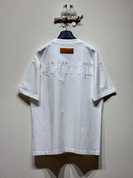 2025年5月23日入荷新作Louis Vuitton半袖 tシャツ男女兼用高品質★誕生日プレゼント/結婚祝い/内祝い/贈り物/SD工場