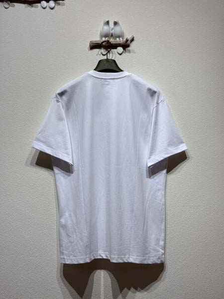 2025年5月23日入荷新作Gucci半袖 tシャツ男女兼用高品質★誕生日プレゼント/結婚祝い/内祝い/贈り物/SD工場