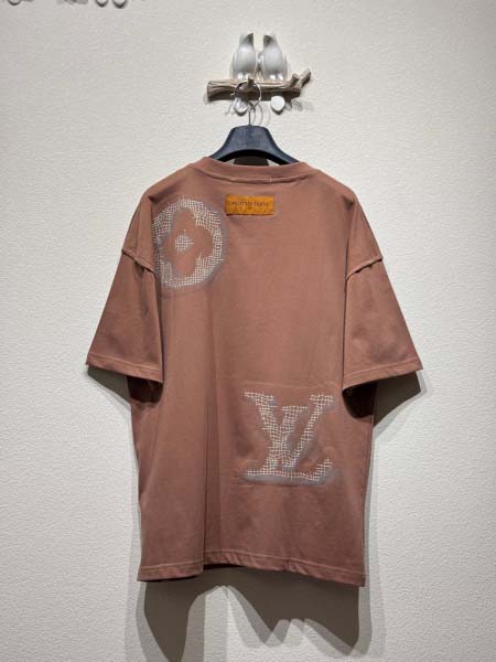 2025年5月23日入荷新作Louis Vuitton半袖 tシャツ男女兼用高品質★誕生日プレゼント/結婚祝い/内祝い/贈り物/SD工場