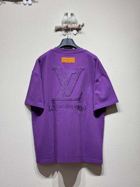 2025年5月23日入荷新作Louis Vuitton半袖 tシャツ男女兼用高品質★誕生日プレゼント/結婚祝い/内祝い/贈り物/SD工場