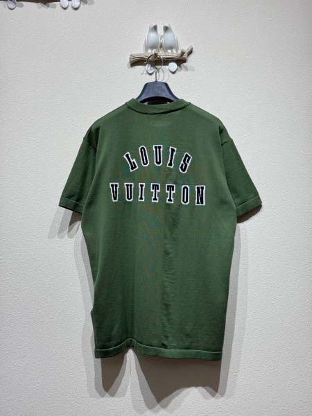 2025年5月26日入荷新作Louis Vuitton半袖 Tシャツ男女兼用高品質★誕生日プレゼント/結婚祝い/内祝い/贈り物/SD工場