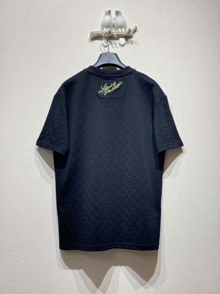 2025年5月26日入荷新作Louis Vuittonニット 半袖 Tシャツ男女兼用高品質★誕生日プレゼント/結婚祝い/内祝い/贈り物/SD工場