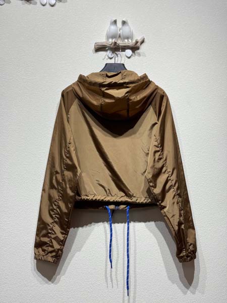 2025年5月26日入荷新作Pradaジャケット女性用高品質★ファッション/誕生日プレゼント/結婚祝い/内祝い/贈り物/SD工場