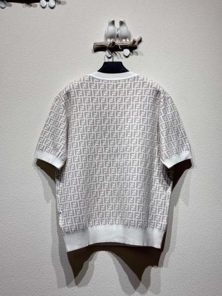 2025年5月27日入荷新作Fendiニットの半袖男女兼用高品質★ファッション/誕生日プレゼント/贈り物/SD工場